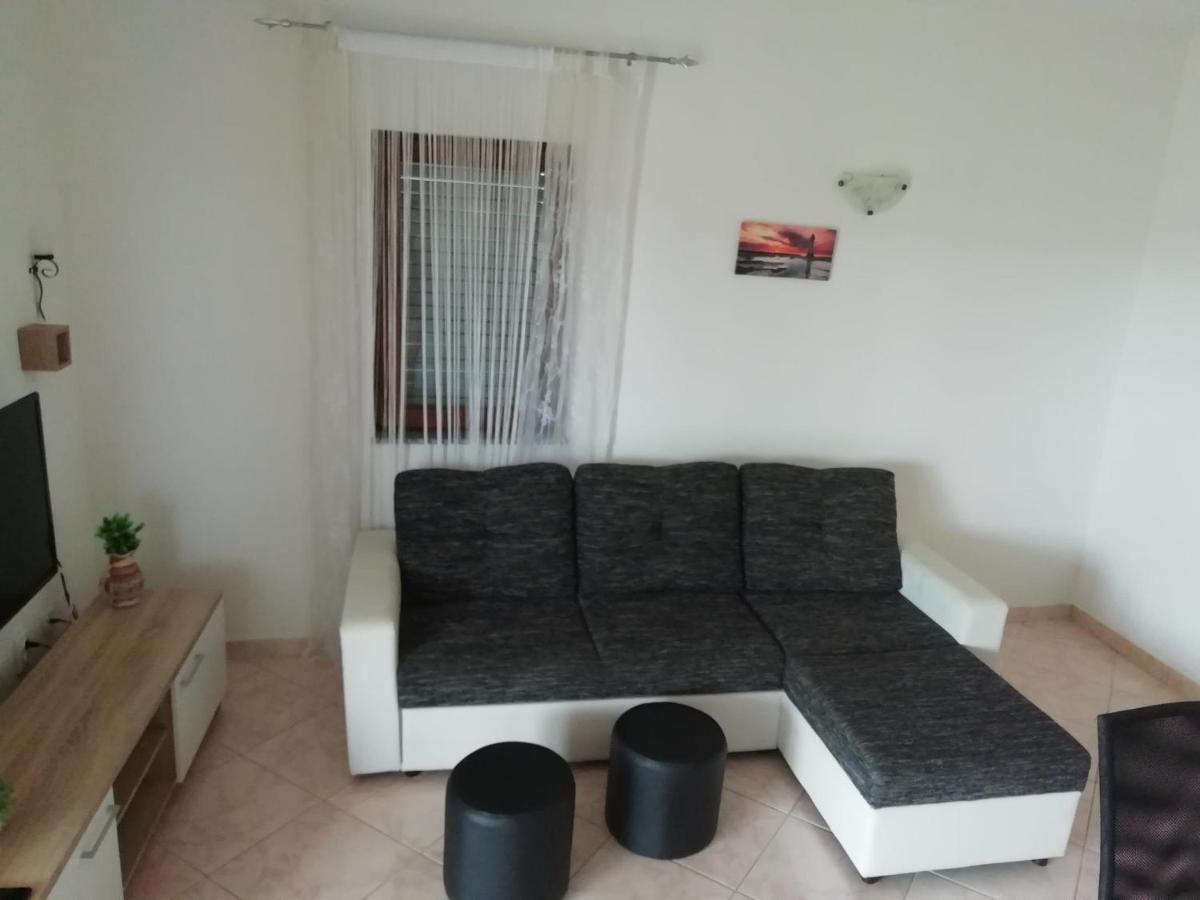 Vacation Home Katarina Nin Esterno foto